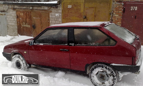 ВАЗ 2108 Виктория 129, серебристый ярко-красный, вид сбоку, в снегу